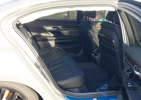 2022 BMW 740 I z USA, uszkodzony, nr VIN WBA7T2C02NCG88117